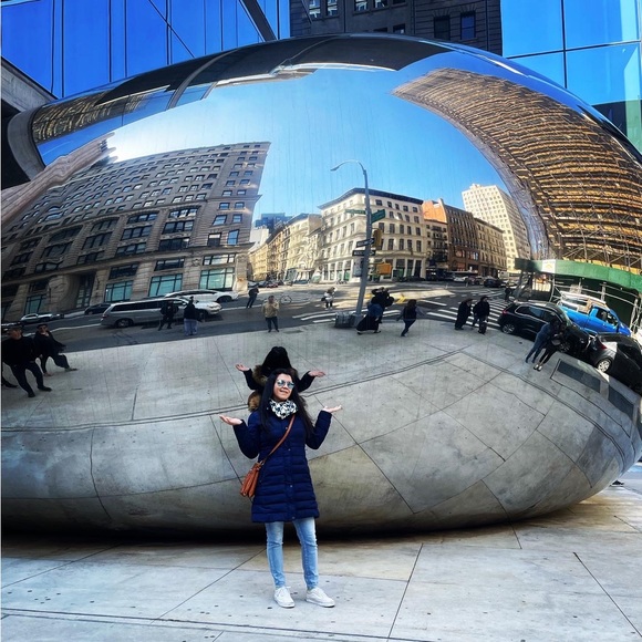 Meet your Posher, Kelly - Picture 1 of 5